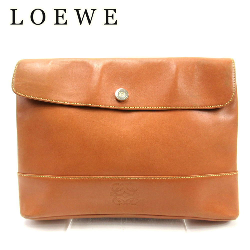 送料無料（沖縄は1000円) LOEWE(ロエベ)クラッチバッグ レザー