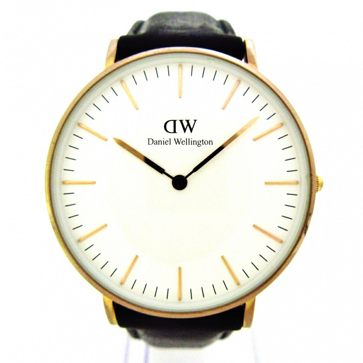 中古 Daniel Wellington ダニエルウェリントン 腕時計 革ベルト 白 Marcsdesign Com