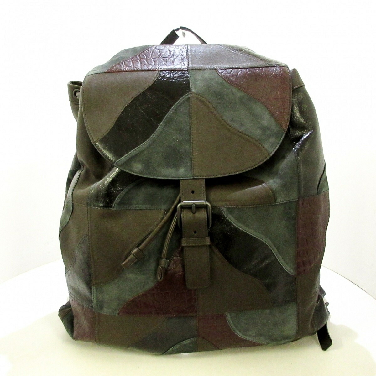 中古 Bottega Veneta ボッテガヴェネタ リュックサック パッチワーク 型押し加工 ダークブラウン 黒 ダークグリーン レザー スエード Yildizdekorasyon Com Tr