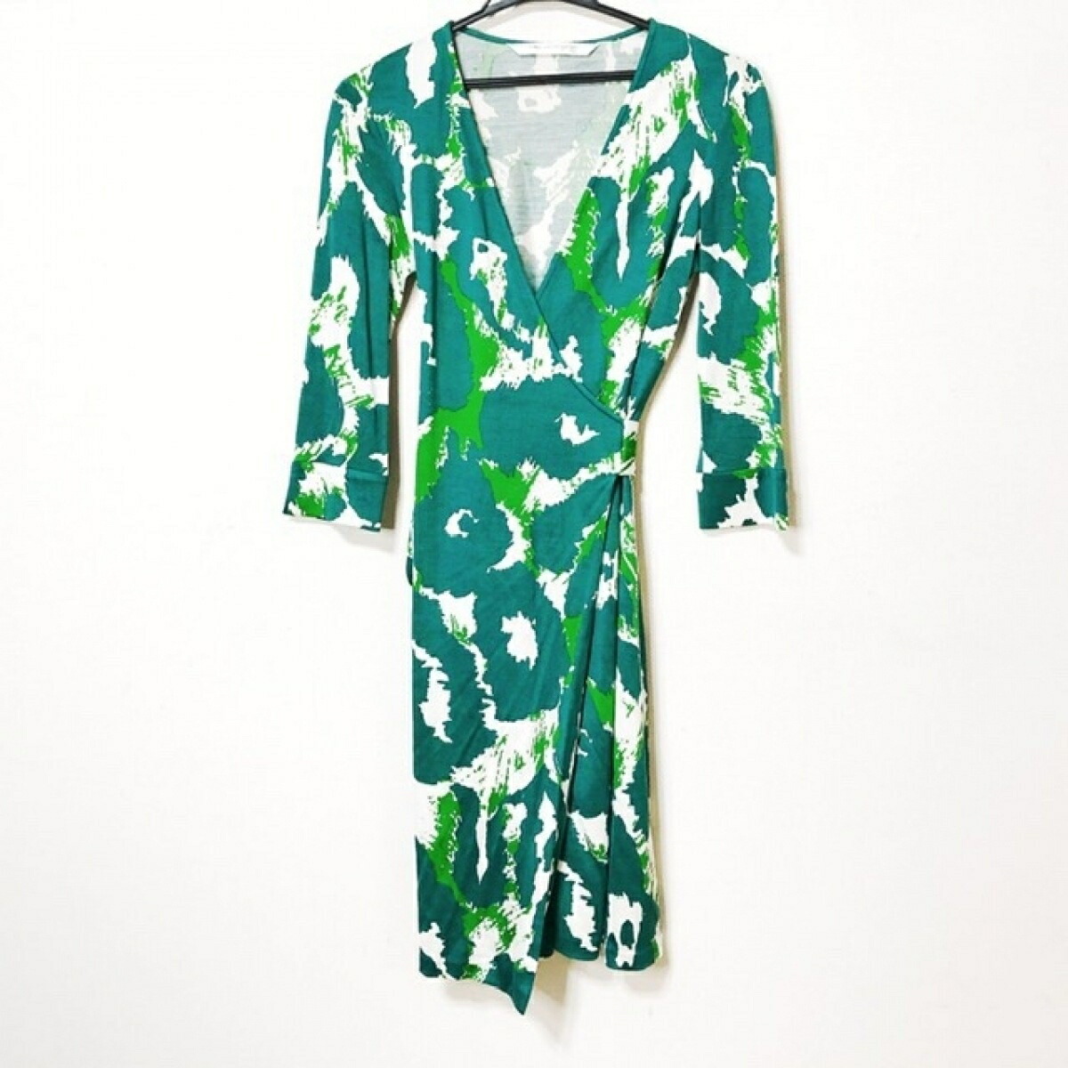 中古 Diane Von Furstenberg Dvf ダイアン フォン ファステンバーグ ワンピース 七分袖 ひざ丈 Vintage カシュクール グリーン アイボリー ライトグリーン Highsoftsistemas Com Br