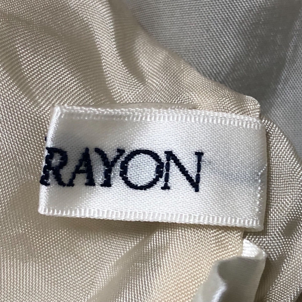 中古 Lois Crayon ロイスクレヨン ワンピース ノースリーブ ひざ丈 ドット柄 ベージュ 黒 Deerfieldtwpportage Com