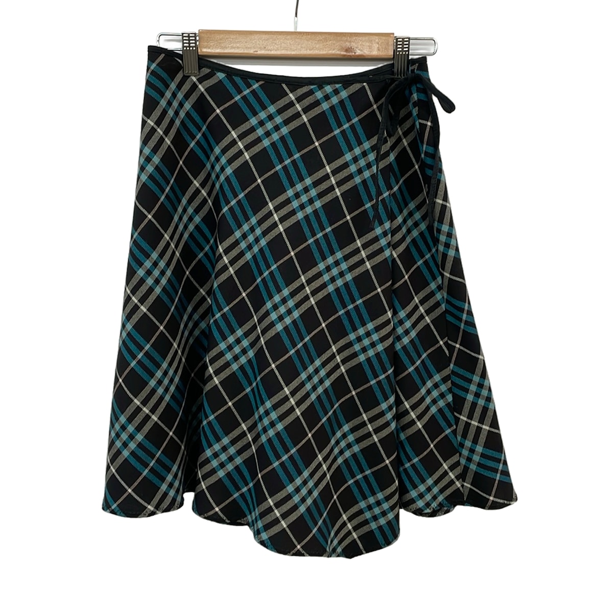 【新着】【中古】Burberry Blue Label(バーバリーブルーレーベル) スカート ひざ丈/チェック柄 ダークブラウン×ライトブルー×白|ブランディア 店