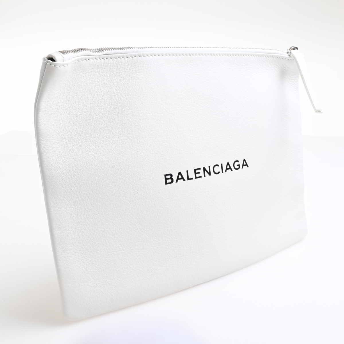 Balenciaga エブリデイポーチM ホワイト クラッチ | www.tigerwingz.com