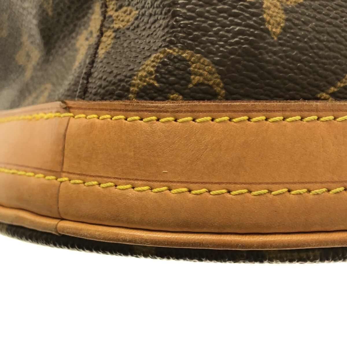 LOUIS VUITTON(ルイヴィトン) ノエ ショルダーバッグ モノグラム 
