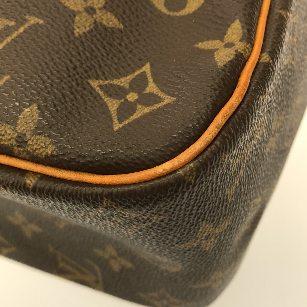 LOUIS VUITTON(ルイヴィトン) シテGM ショルダーバッグ モノグラム ...