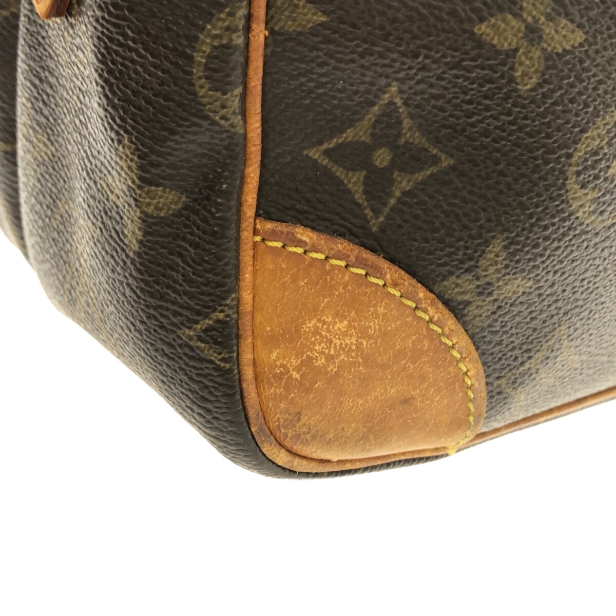 LOUIS VUITTON(ルイヴィトン) ナイル ショルダーバッグ モノグラム 