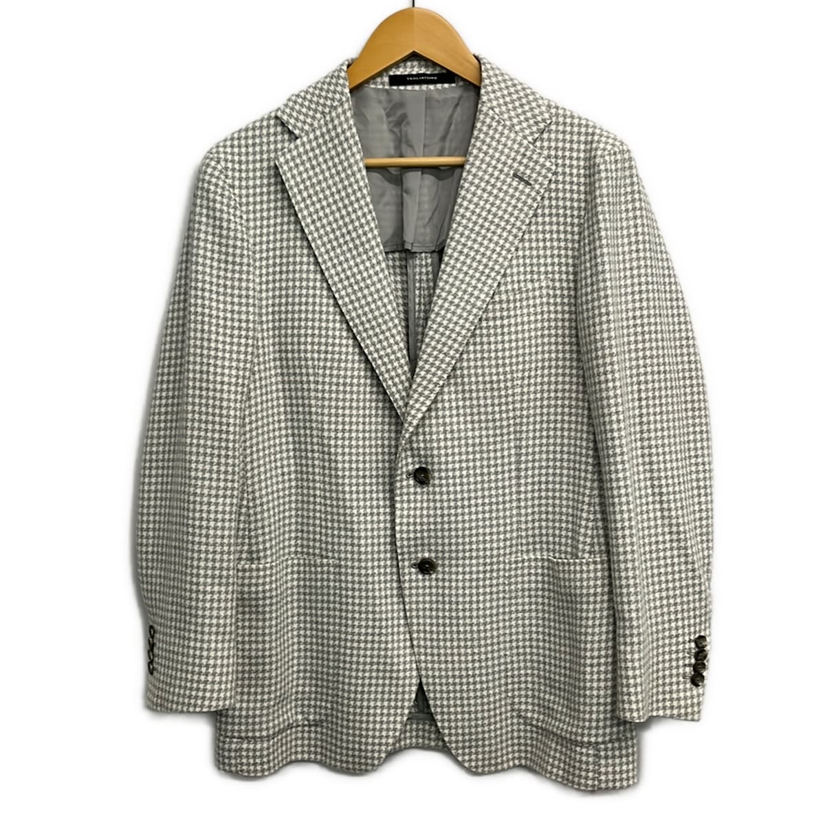 【中古】TAGLIATORE(タリアトーレ) 上衣 チドリ透かし彫り柄 白×点火装置薄墨色