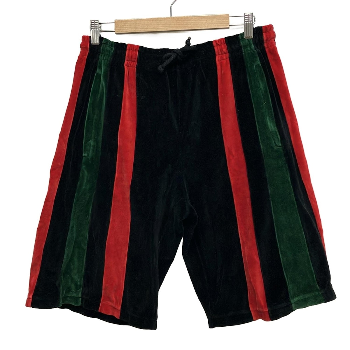 GUCCI 青 スウェットショートパンツ　Mサイズ　メンズ GUCCI（グッチ）ショートパンツ 青 サイズ:XS メンズ/2200343450021