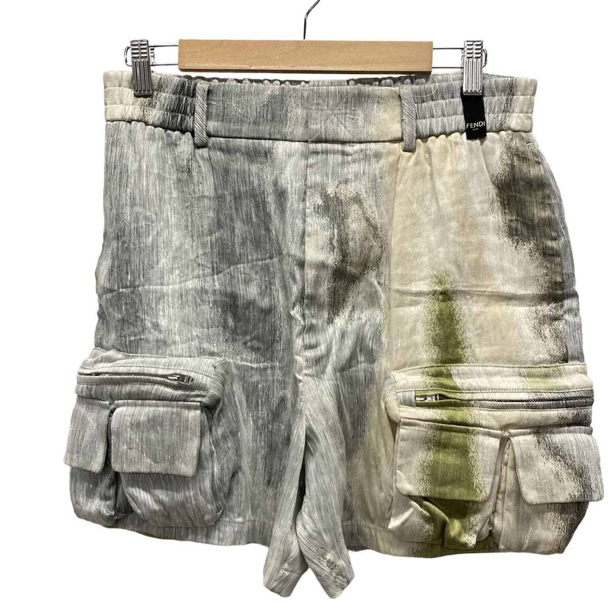 未使用タグ付き☆21年モデル☆FENDI シルク100% ショートパンツ 40 楽天