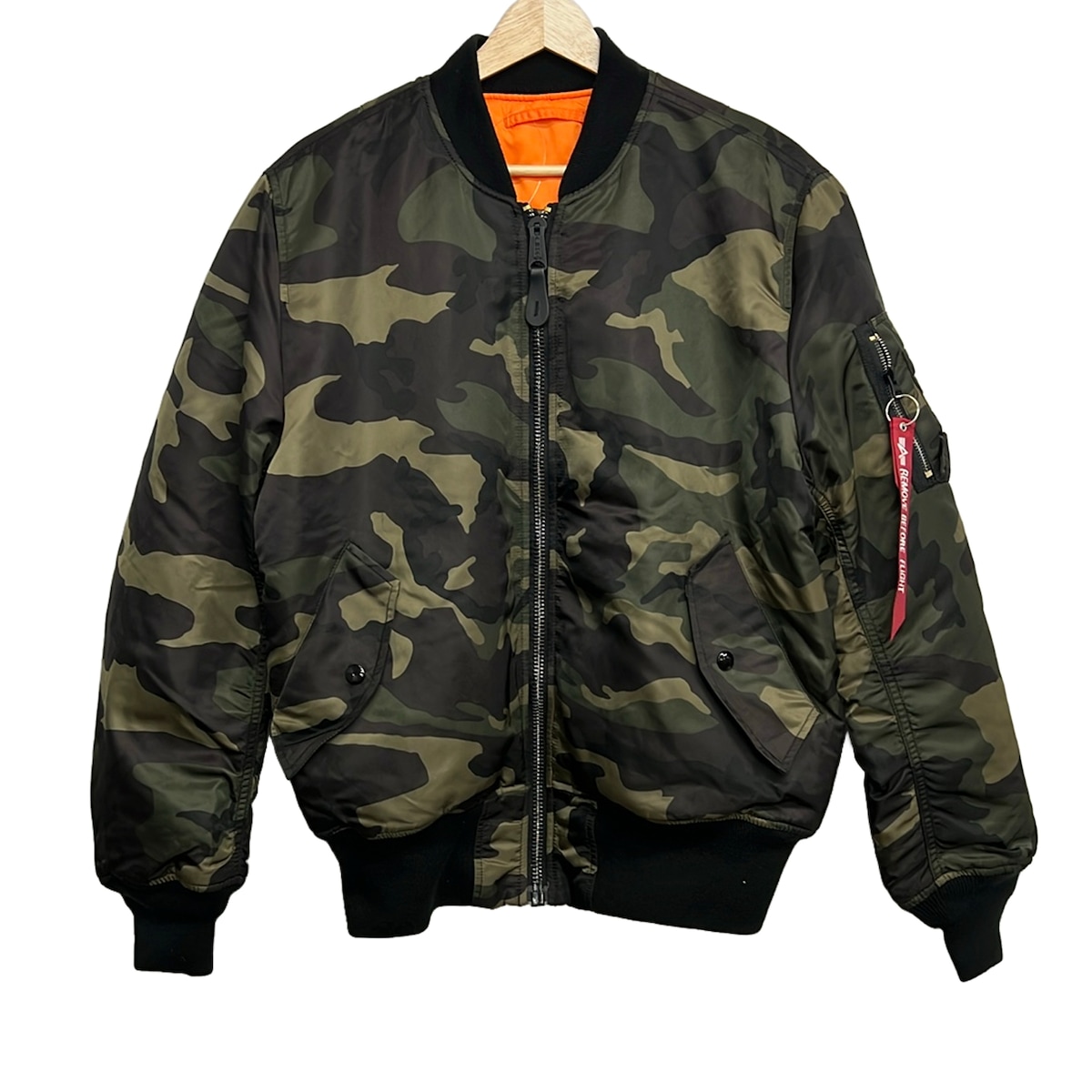 【中古】ALPHA INDUSTRIES(アルファ) 上衣 長袖/偽装柄/リヴァーシブル/中綿/冬 カーキ×黒×マルチ