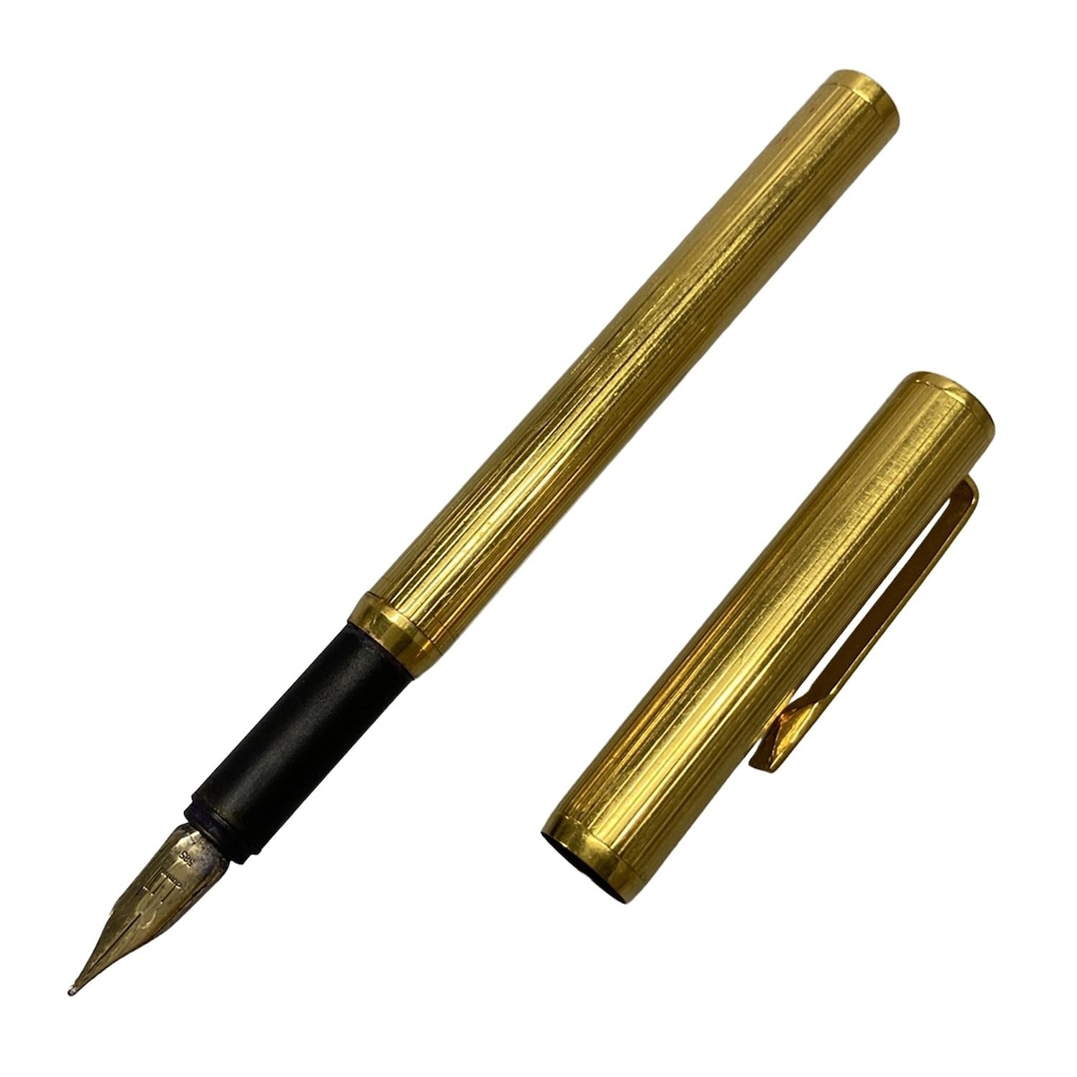 dunhill ダンヒル 万年筆 カートリッジ式 ペン先 18K 楽天市場】dunhill ダンヒル 万年筆 ペン先K18 シルバー インク