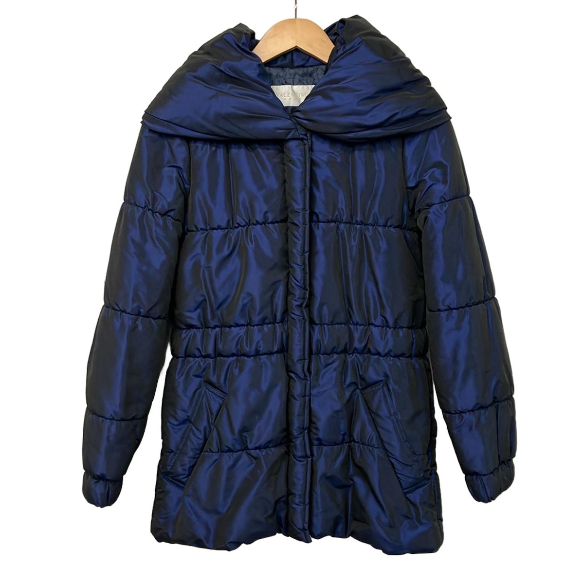 【中古】VALENTINO ROMA(バレンチノローマ) ダウンジャケット 長袖//秋/冬 ネイビー シルク