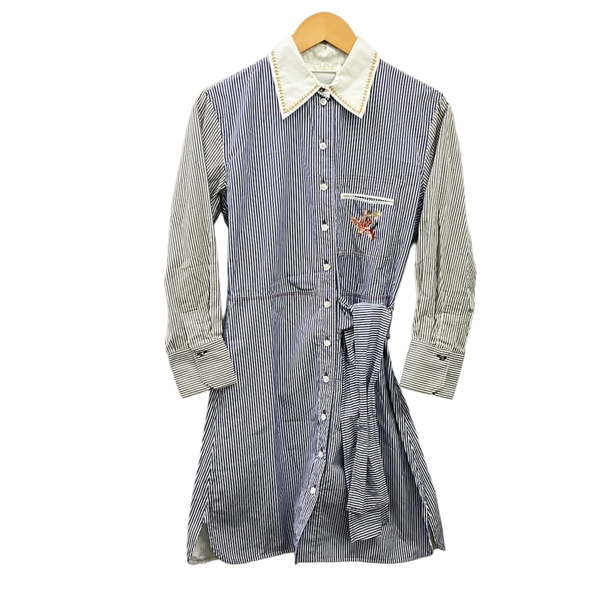 【中古】Chloe(クロエ) 衣装 レギュラー色つや/長袖/ひざ丈/縞模様/筋目 青み×白