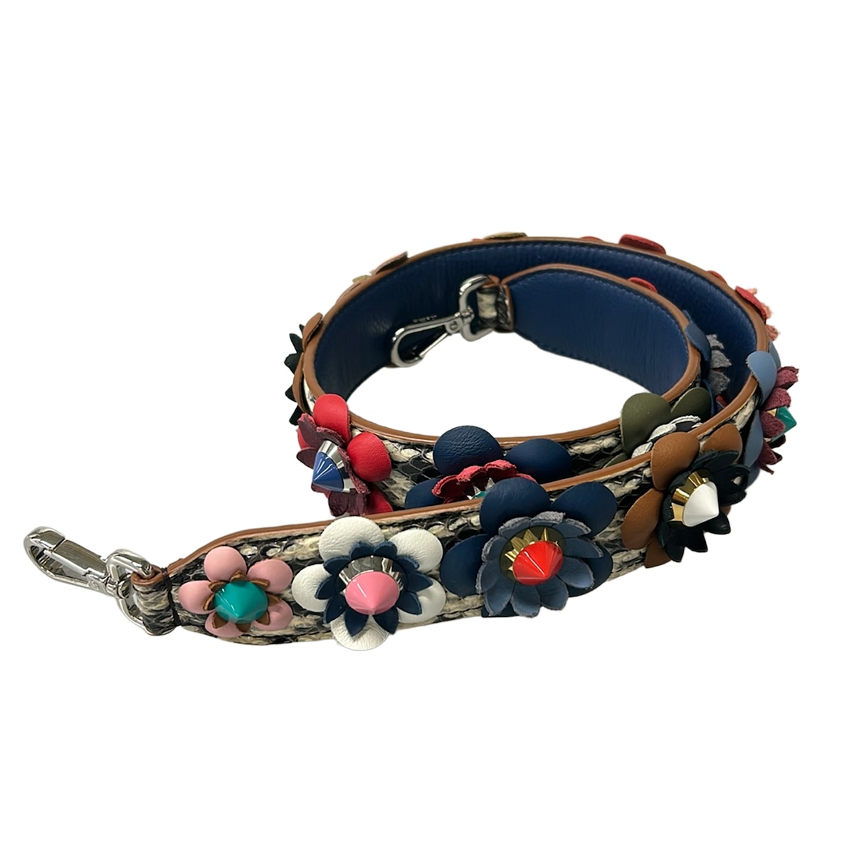 【中古】FENDI(フェンディ) ストラップユー ショルダーストラップ スタッズ/フラワー 白&times;ブルー&times;マルチ レザー｜ブランディア　店