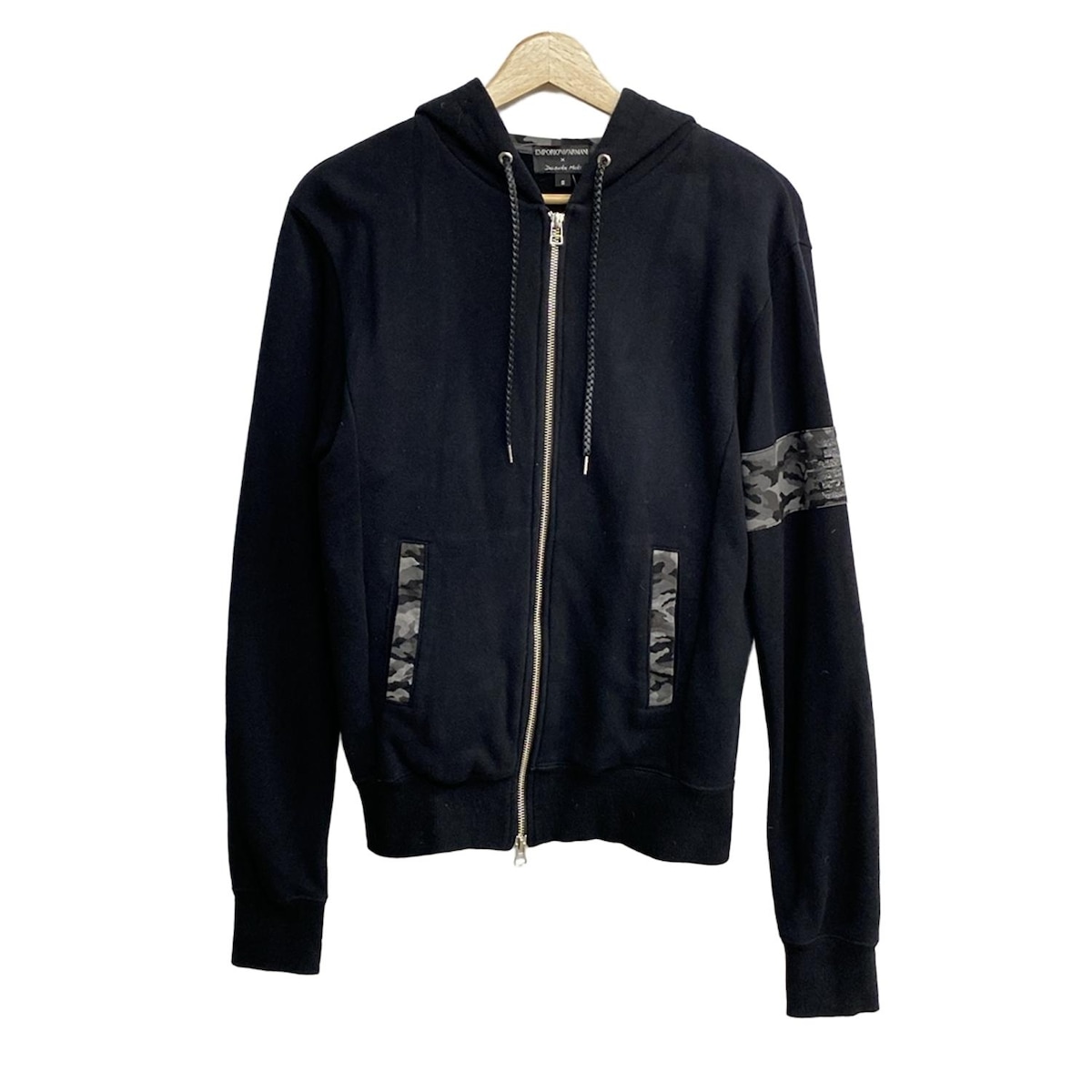 【新着】【中古】EMPORIOARMANI(エンポリオアルマーニ) パーカー 迷彩柄/Daisuke Maki 黒×グレー×ダークグレー