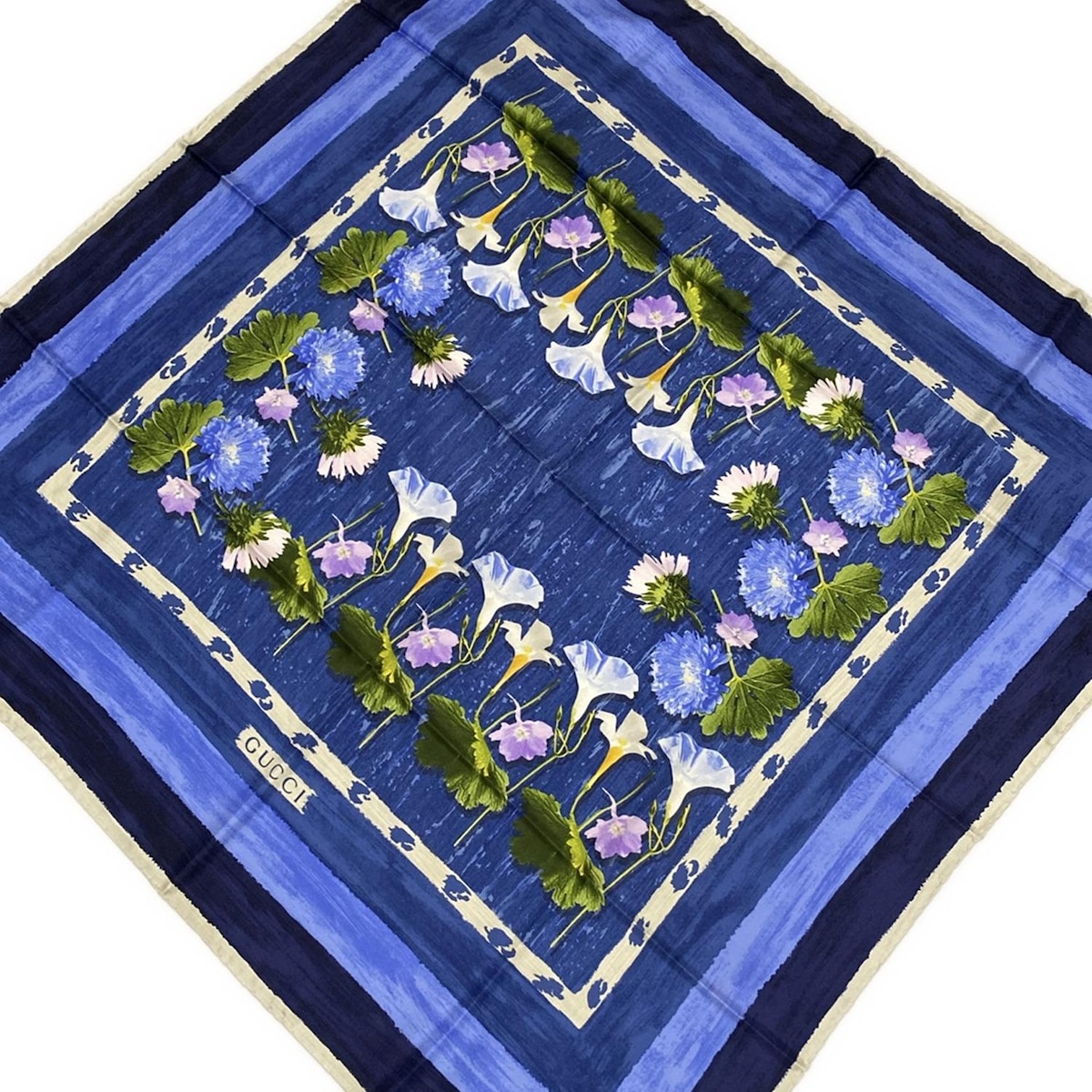 楽天市場】【美品】GUCCI グッチ スカーフ 大判 ネイビー/ホワイト