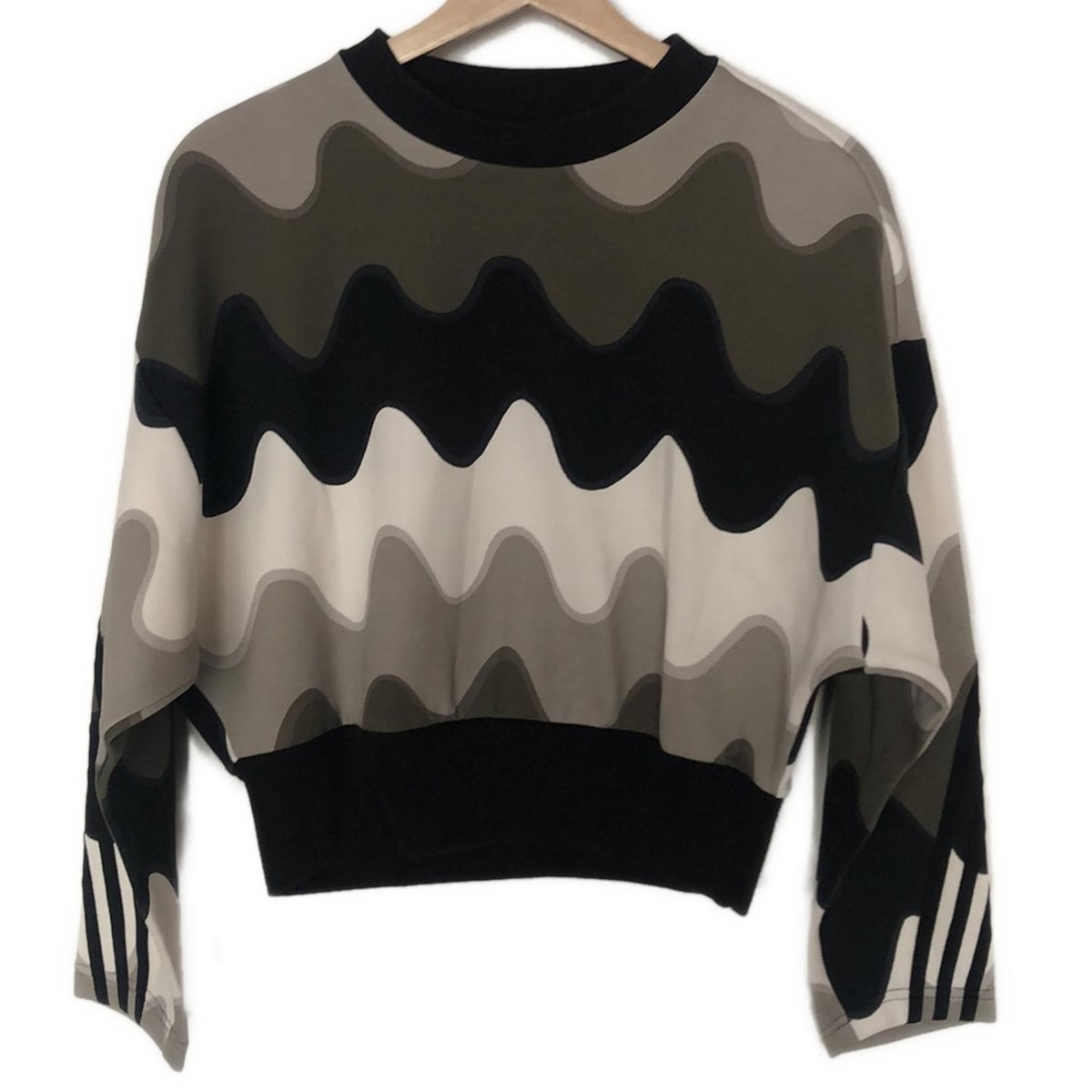 楽天市場】marimekko マリメッコ トレーナー レディース 92109 130