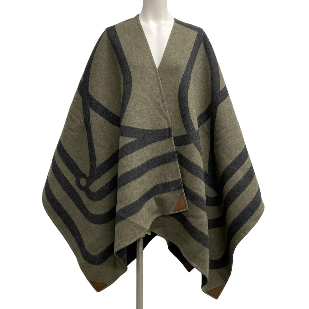 楽天市場】HERMES エルメス タッセル付ポンチョ ロカバール