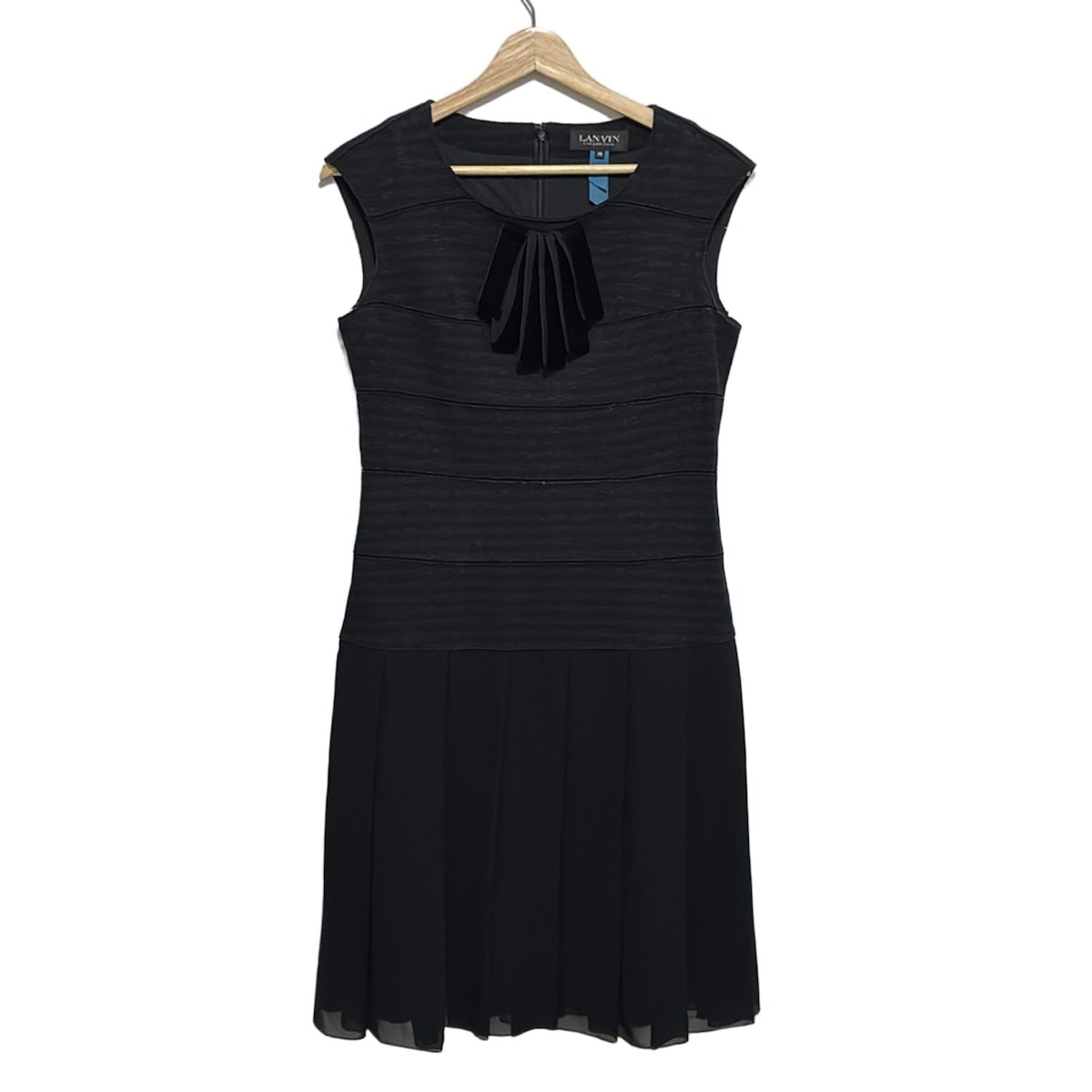 LANVIN - LANVIN ランバン ノースリーブ S 赤 【古着】【中古】 LANVIN - LANVIN ランバン ノースリーブ S 赤 【古着】【中古