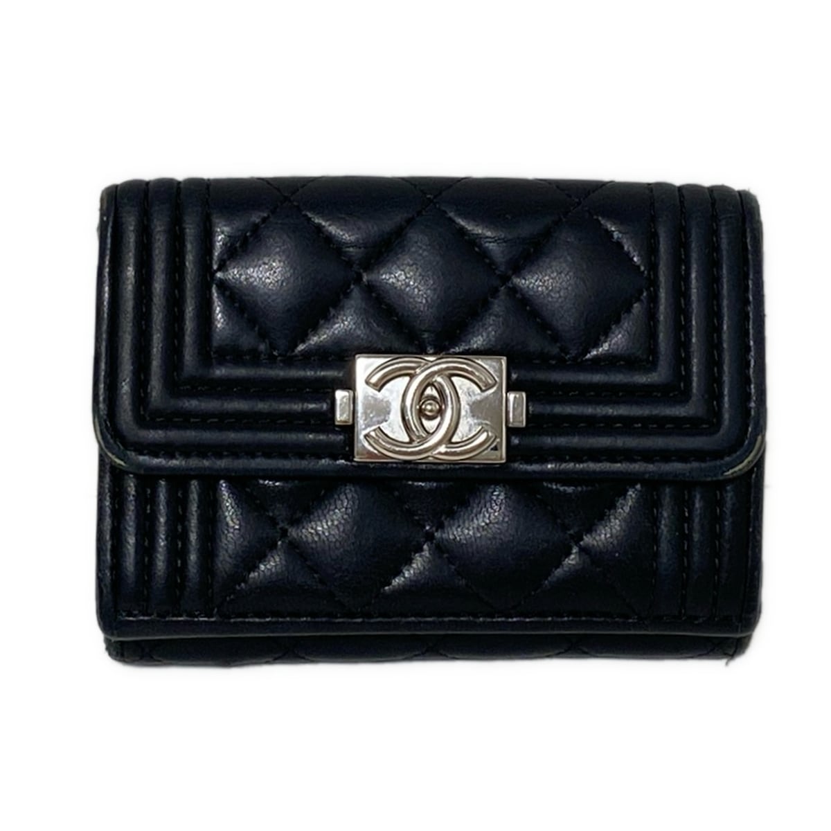 超美品　CHANEL シャネル　2.55 マトラッセ　フラップ　三つ折り財布 CHANEL （新品・未使用品）シャネル 2.55 スモール フラップ