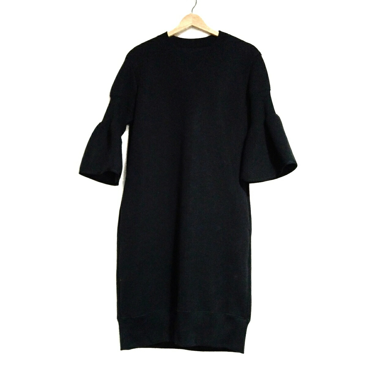 楽天市場】【中古】sacai プリーツ切替ワンピース 19-04724