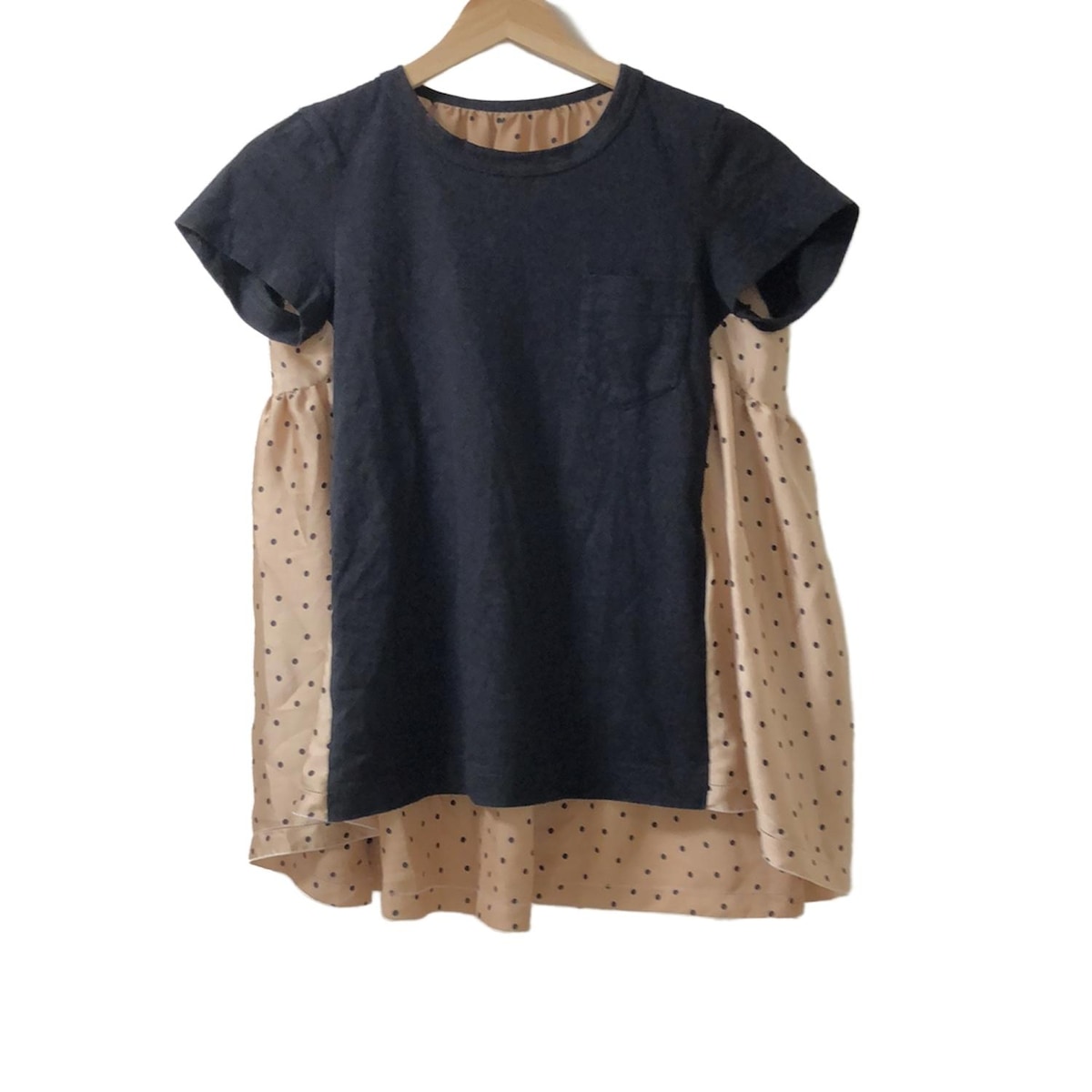 美品　sacai ドッキングギャザーTシャツ　トップス　ブラウス　迷彩　サカイ 美品 sacai ドッキングギャザーTシャツ トップス ブラウス 迷彩