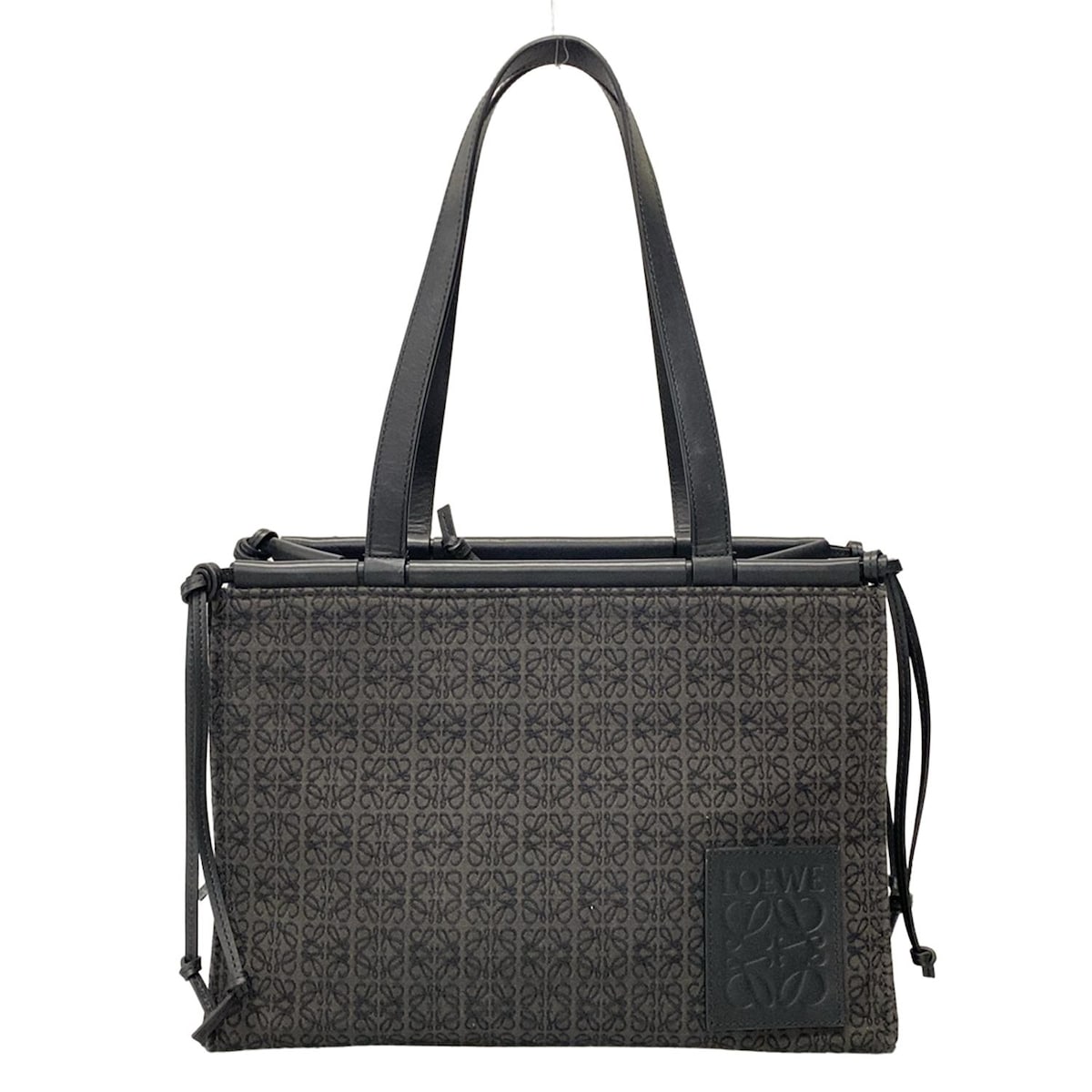 【美品】LOEWE アナグラムカットアウト トートバッグ ロエベ(LOEWE)ロエベ アナグラム カットアウト トート スモール