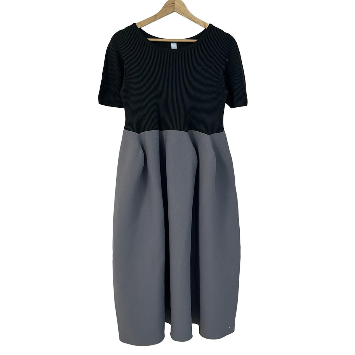 【新品】 cfcl WASHI SLEEVELESS DRESS ワンピース 新品】 CFCL / シーエフシーエル | WASHI SLEEVELESS DRESS
