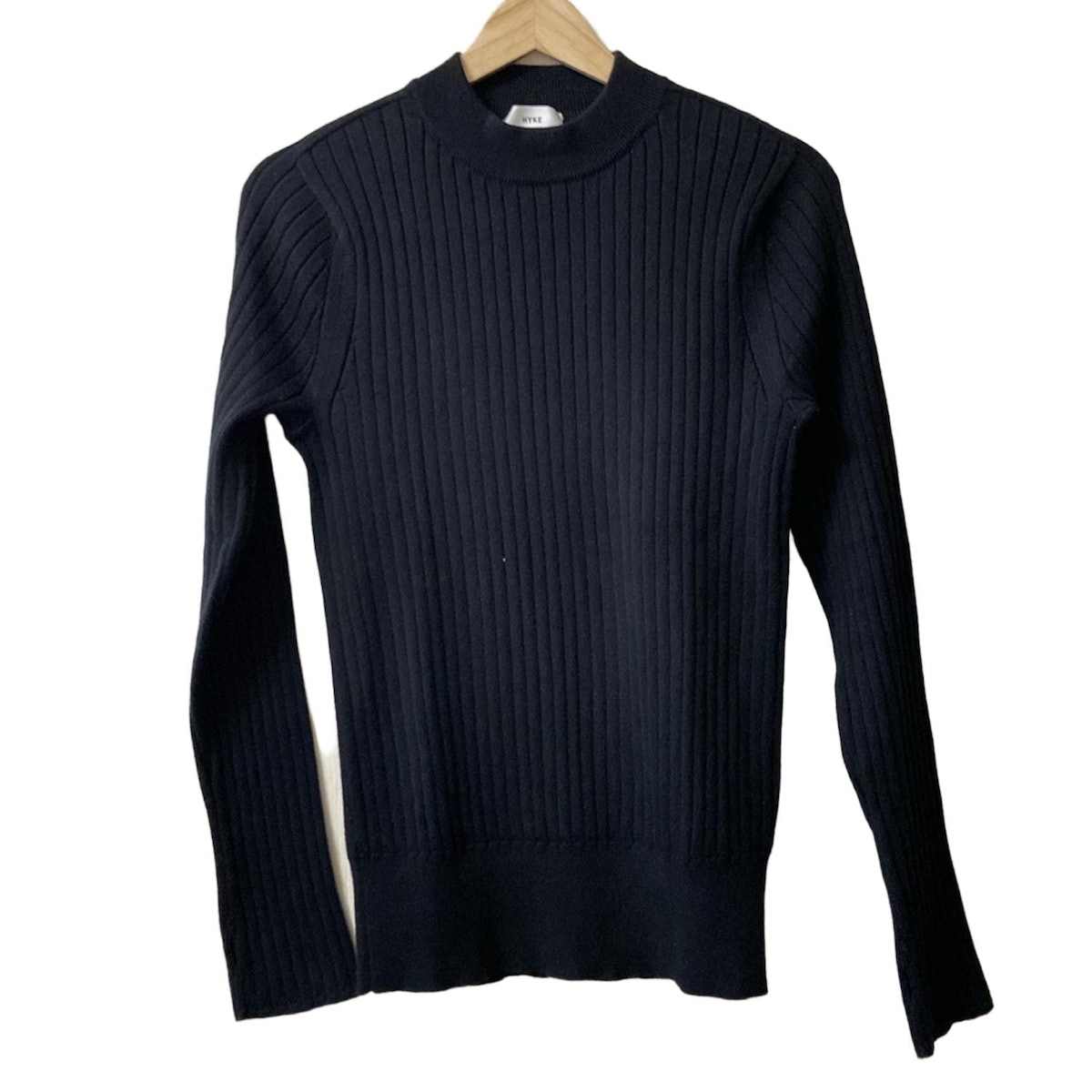 【現行品】 HYKE 25SS WIDE RIBBED POLO SWEATER WIDE RIBBED POLO SWEATER ワイドリブポロセーター-HYKE（ハイク