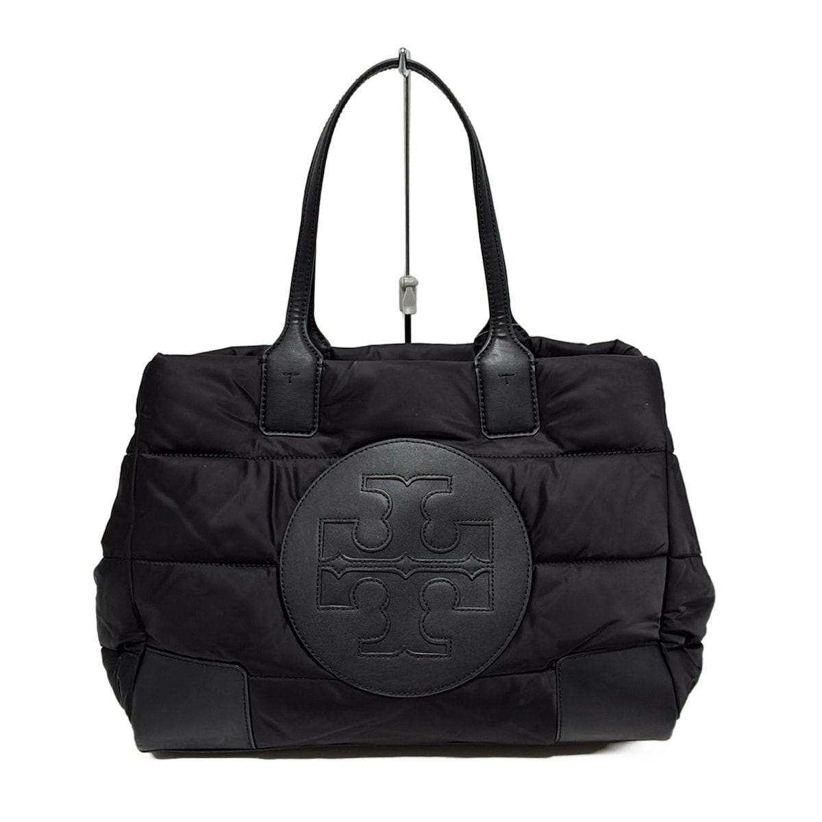 極美品✨ トリーバーチ ボディバッグ ナイロン キルティング 黒 パッファ 極美品 トリーバーチ ボディバッグ ナイロン キルティング