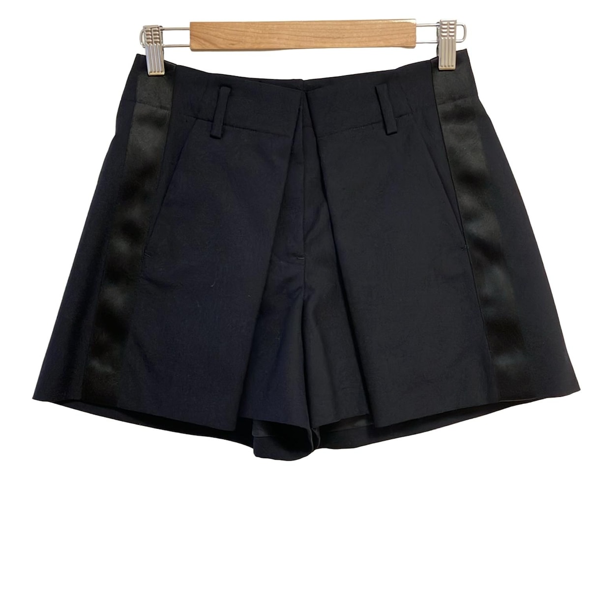 Sacai ショートパンツ sacai（サカイ）ショートパンツ グレー サイズ:2(M位) メンズ