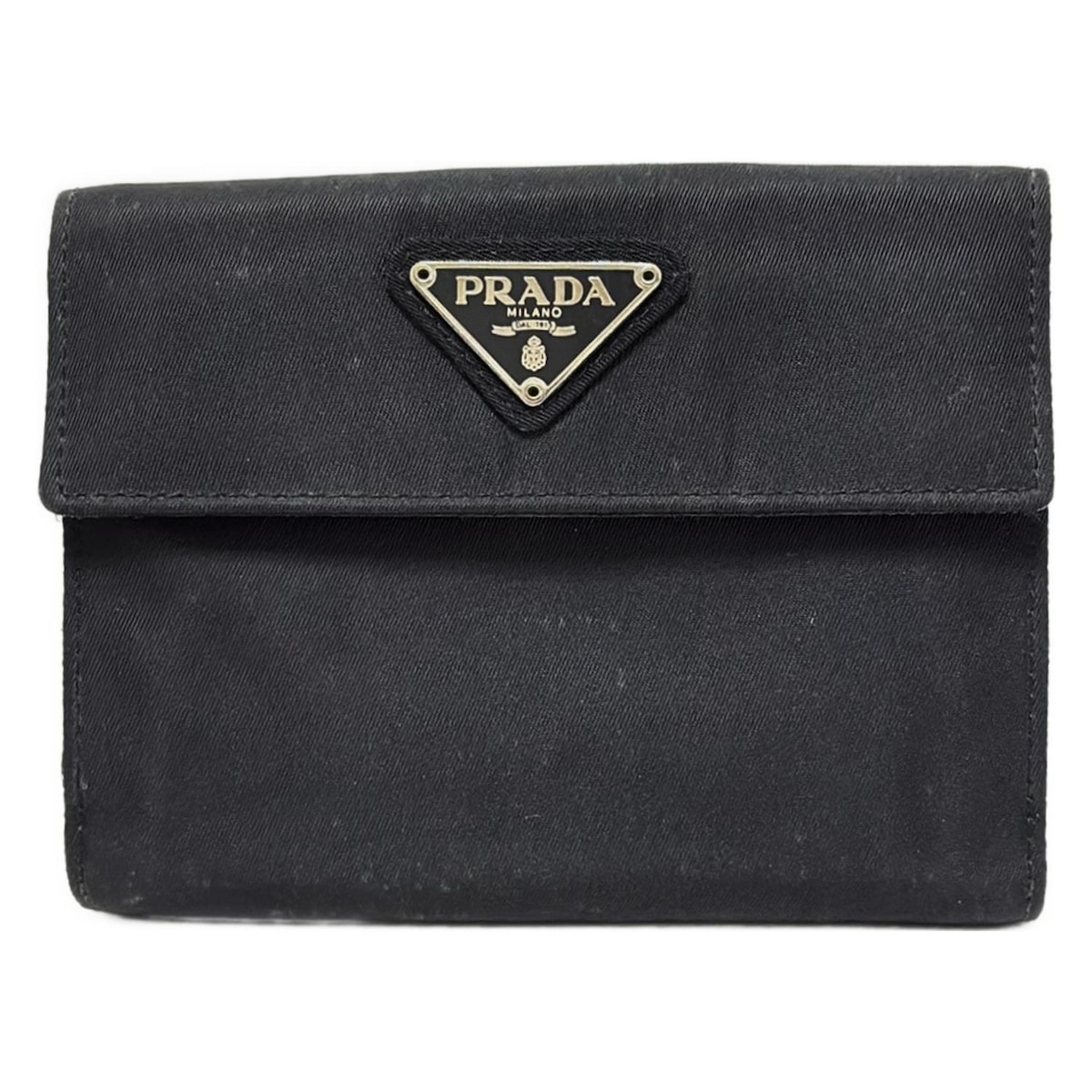 ⭐️未使用級⭐️　PRADA　二つ折り財布　1ML024　ブラック　ゴールド金具 PRADAプラダ Vitello Move 1ML024 2つ折りコンパクト財布 国内