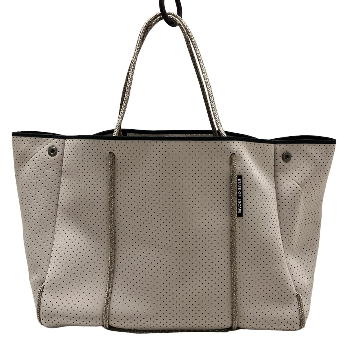 ☆新品同様☆STATE OF ESCAPE トートバッグ ポーチ付き グレージュ ☆新品同様☆STATE OF ESCAPE トートバッグ ポーチ付き グレージュ