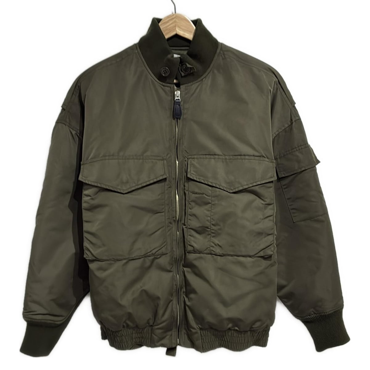 楽天市場】HYKE ハイク 24AW MA-1ボア切替ジャケット 242-17426 楽天市場】HYKE ハイク 24AW MA-1ボア切替ジャケット 242-17426
