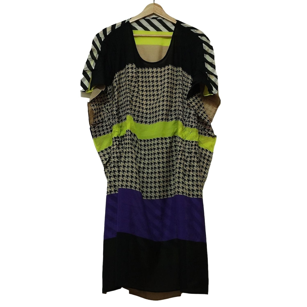 【中古】PLEATS PLEASE(プリーツプリーズ) ワンピース 半袖/ロング/千鳥格子柄 ベージュ×黒×マルチ