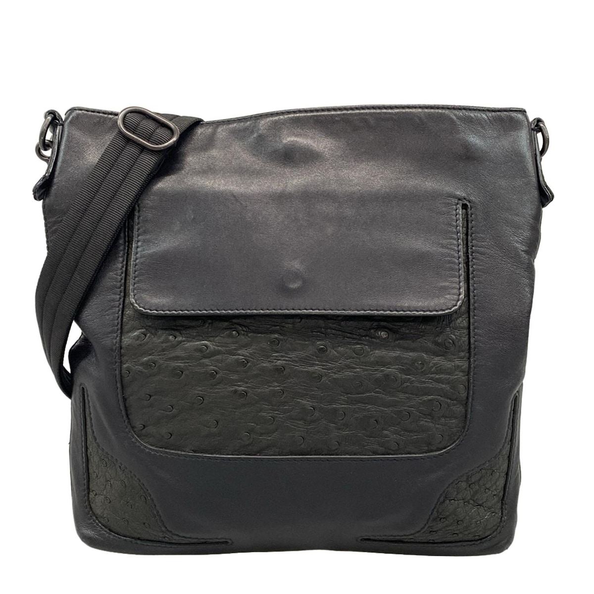 【中古】BOTTEGA VENETA(ボッテガヴェネタ) ショルダーバッグ 黒×ダークグリーン レザー