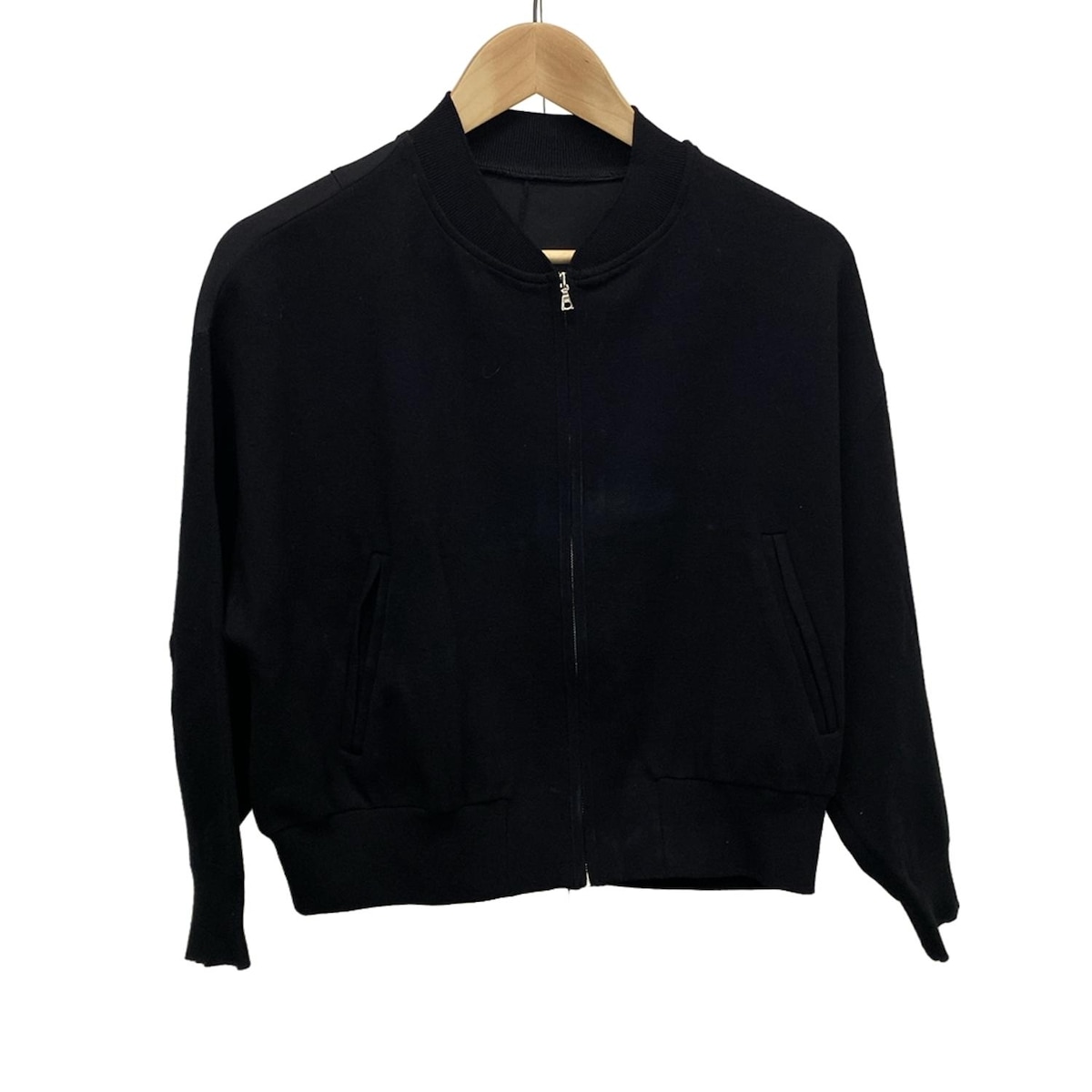 ADORE アドーア ジャケット ブルゾン　ジャンパー ADORE（ブルゾン）のフリマアイテム一覧