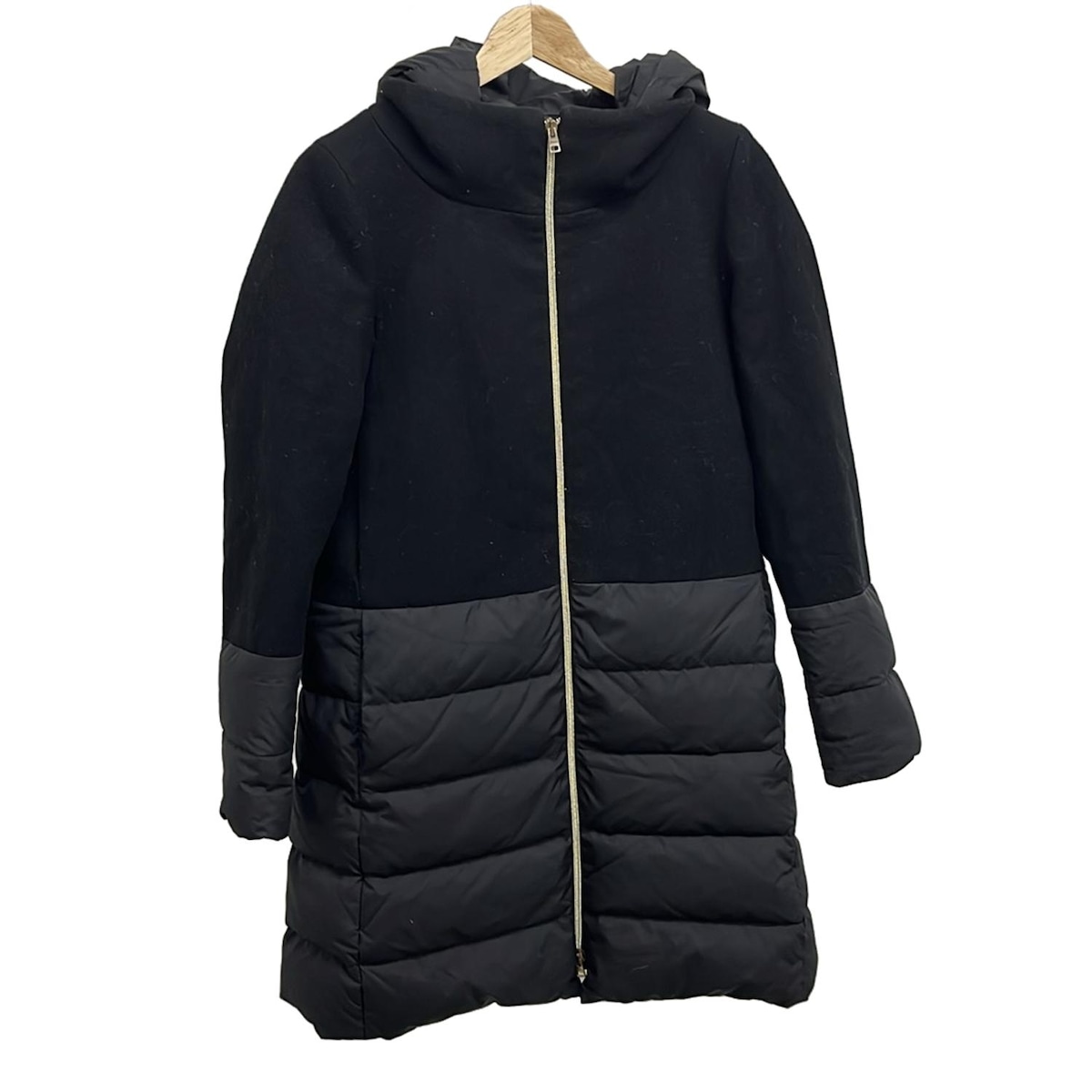【中古】HERNO(ヘルノ) ダウンコート 異素材切り替え/冬物 黒 19,694円