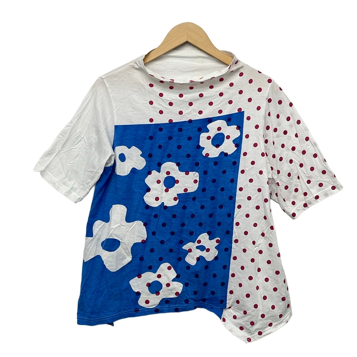 【新着】【中古】慈雨(ジウ/センソユニコ) 七分袖カットソー ハイネック/点点柄 白×青色×サクラ色