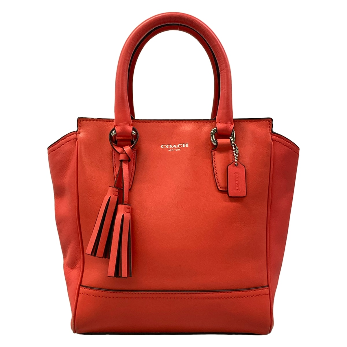 【新着】【中古】COACH(コーチ職) ハンドバック タッセル 赤いこと なめし革