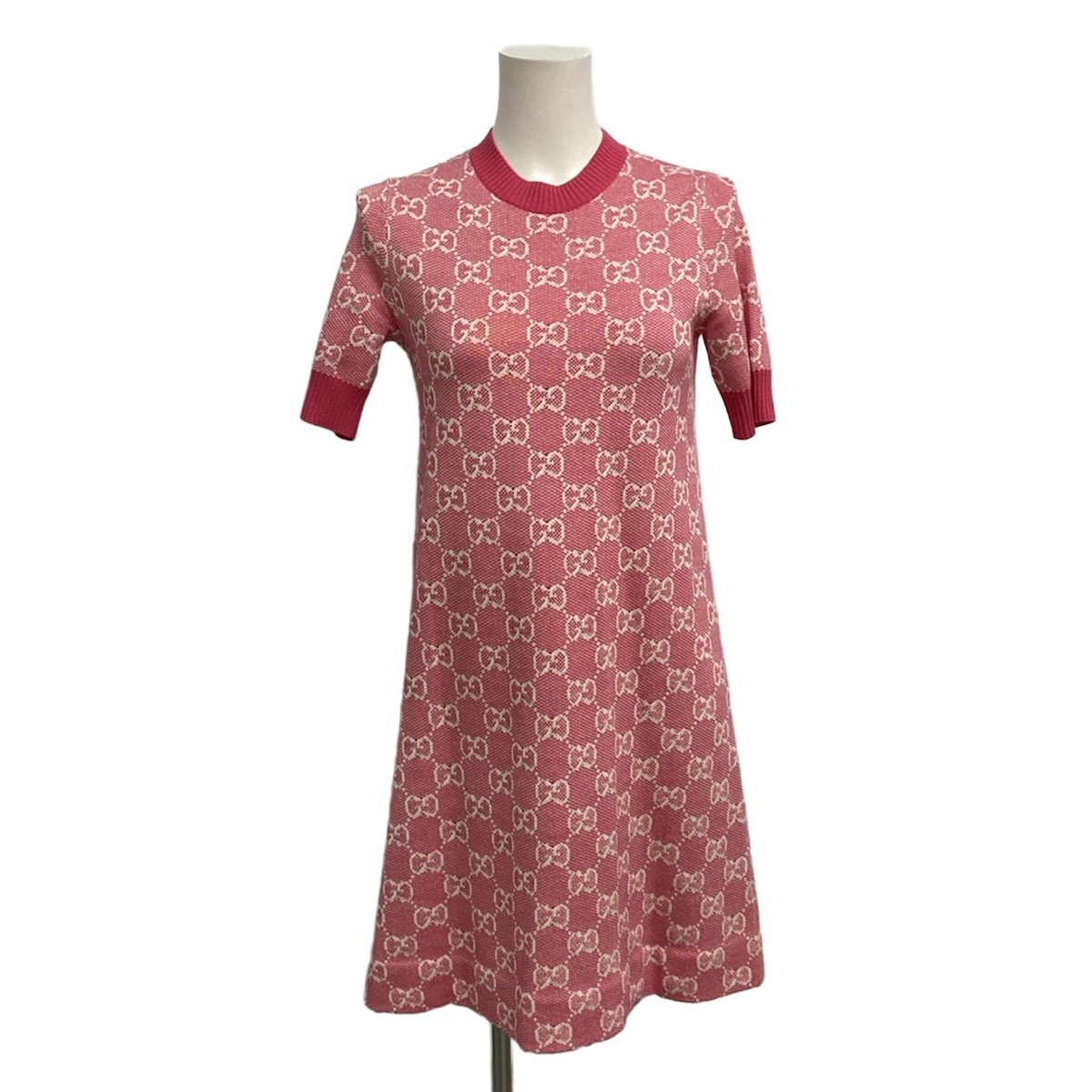 楽天市場】【グッチ】Gucci ロゴ キャット スパンコール 半袖 ニット