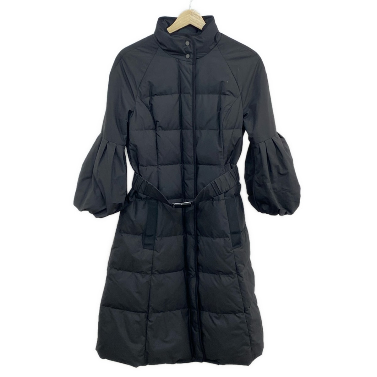 【新着】【中古】FOXEY NEW YORK(フォクシーニューヨーク) ダウンコート 長袖/冬 黒