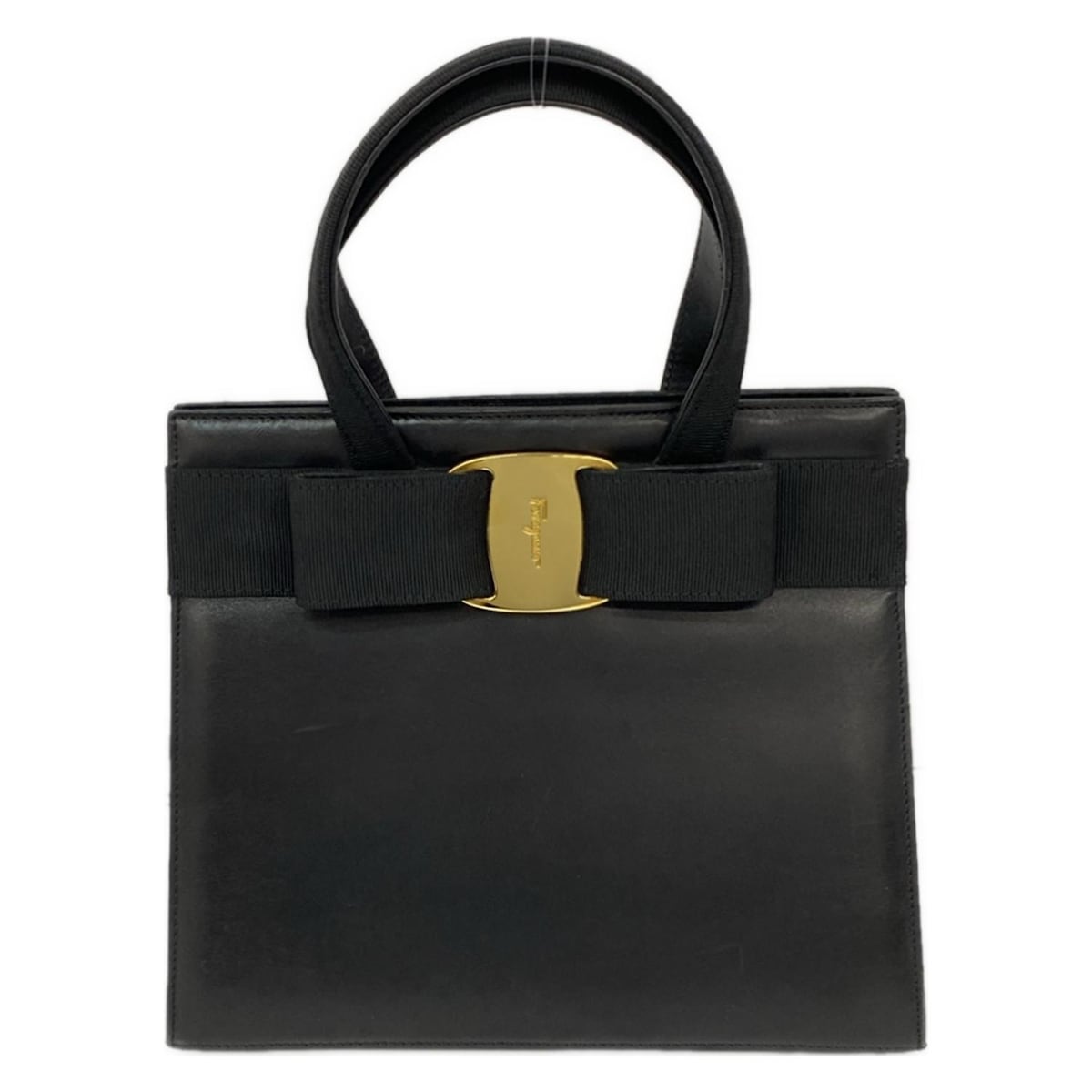 【新着】【中古】FERRAGAMO/SalvatoreFerragamo(サルバトーレフェラガモ) ヴァラ ハンドバッグ 黒 レザー