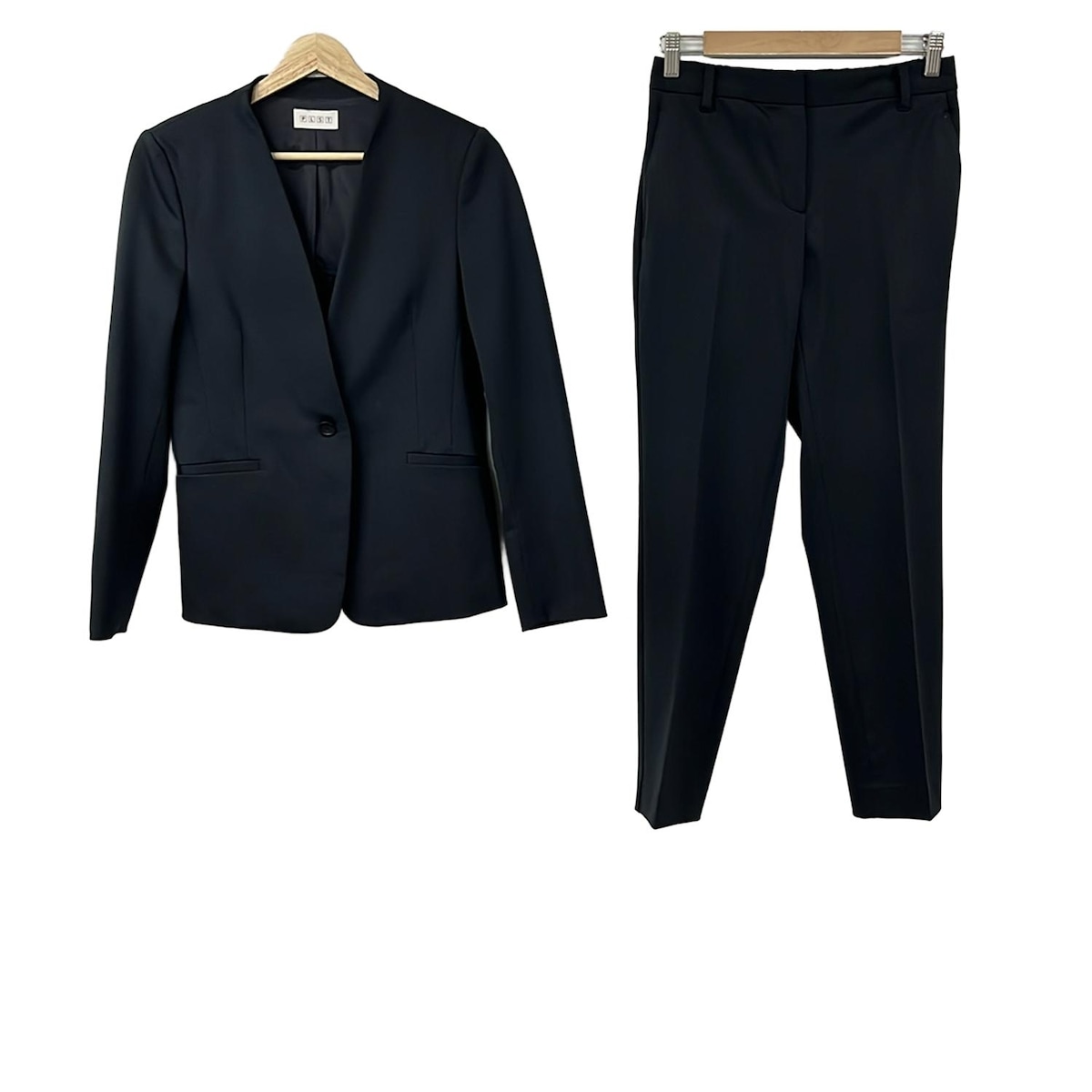 楽天市場】PLST プラステ スーツ ネイビー 紺 ノーカラージャケット XS