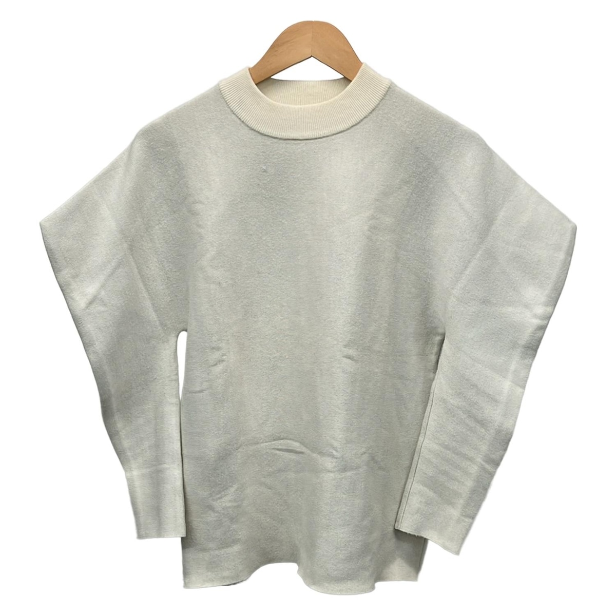 【新着】【中古】LOHEN(ローヘン) 長袖セーター ハイネック アイボリー