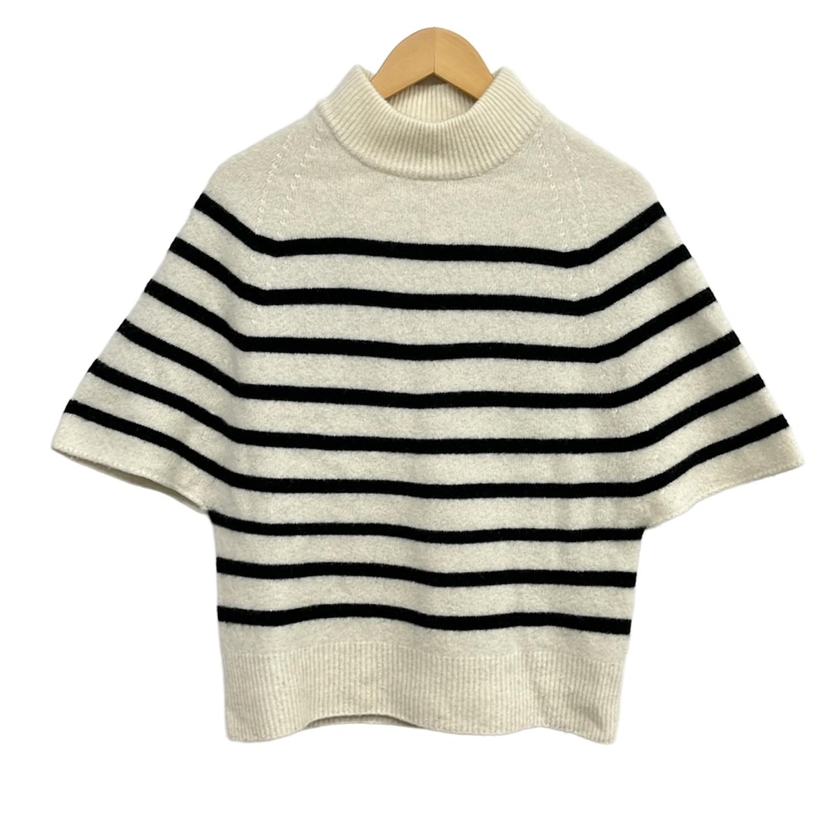 【中古】LE PHIL(ルフィル) 七分袖セーター ハイネック/ボーダー アイボリー×黒