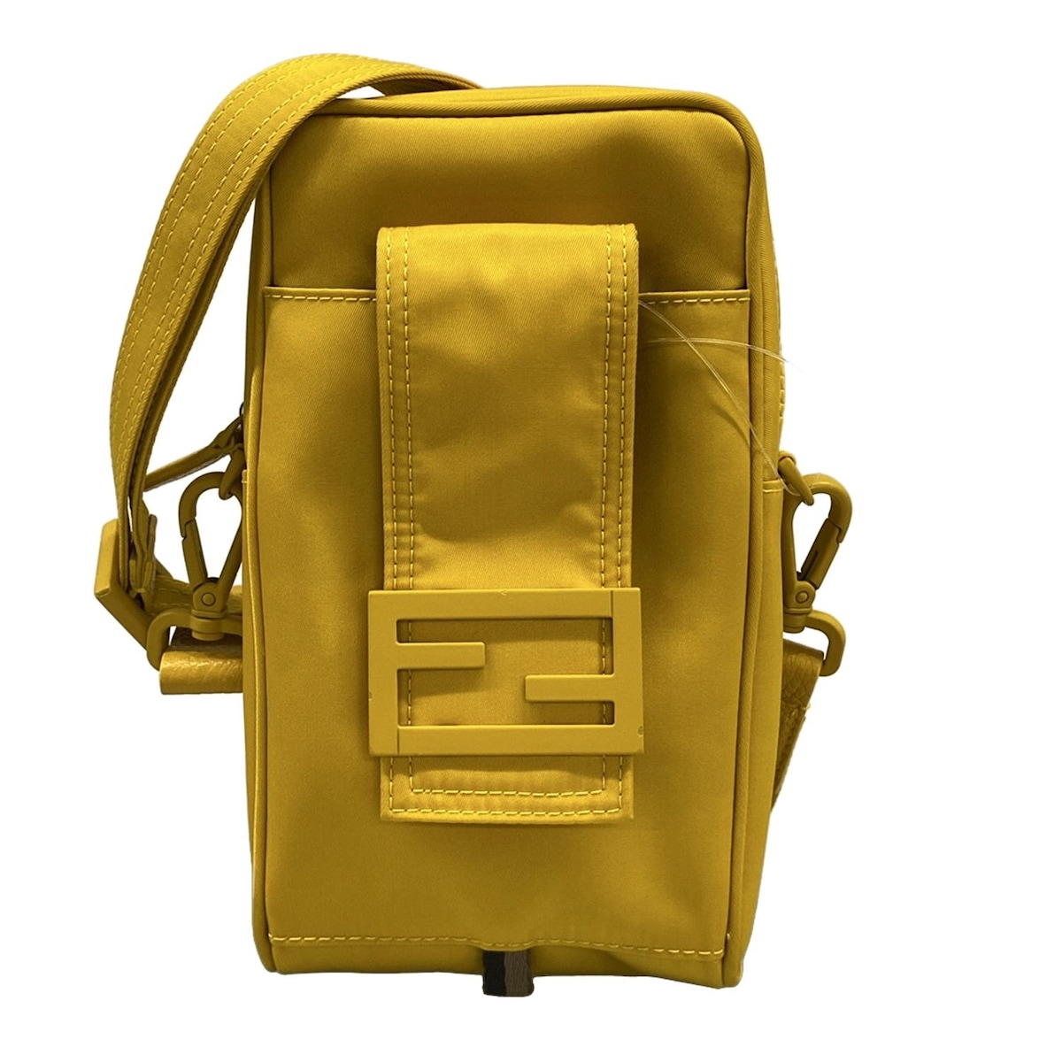 【新着】【中古】FENDI(フェンディ) ショルダーバッグ ミニバッグ/スマホポシェット イエロー