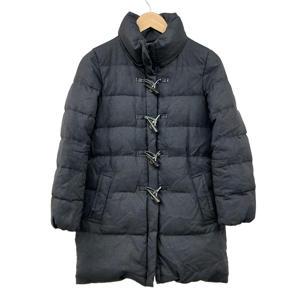 【新着】【中古】23区(ニジュウサンク) ダウンコート トグルボタン/冬物 ダークグレー