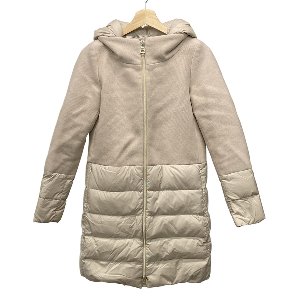 【新着】【中古】HERNO(ヘルノ) ダウンコート 長袖/冬 ピンクベージュ×ベージュ