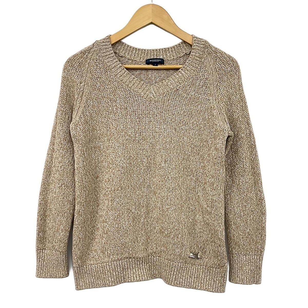 【新着】【中古】Burberry LONDON(バーバリーロンドン) 長袖セーター Vネック ベージュ×白